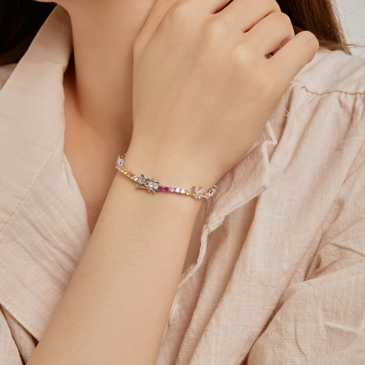 [Charm Aries Jewelry]Ornate Colorful Butterfly Shape Round Cut Daily Bracelet