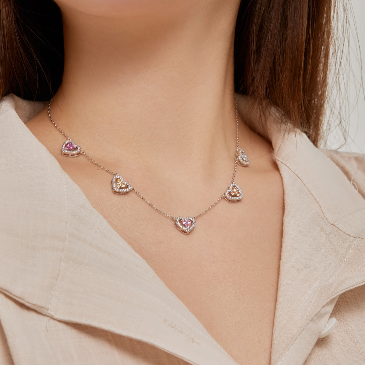 [Charm Aries Jewelry]Sparkling Five Heart Necklace