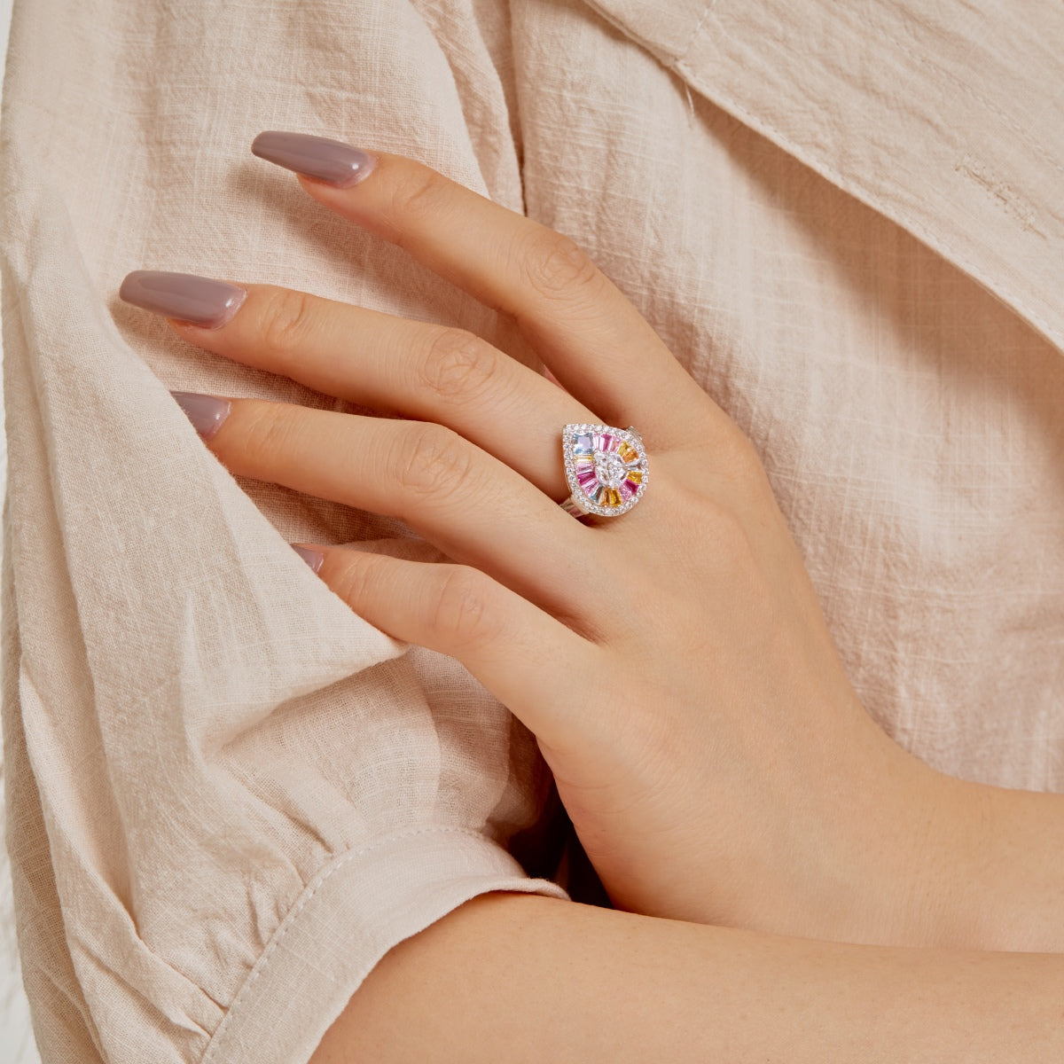 [Charm Aries Jewelry]Elegant Colorful Water Drop Shape Banquet Ring