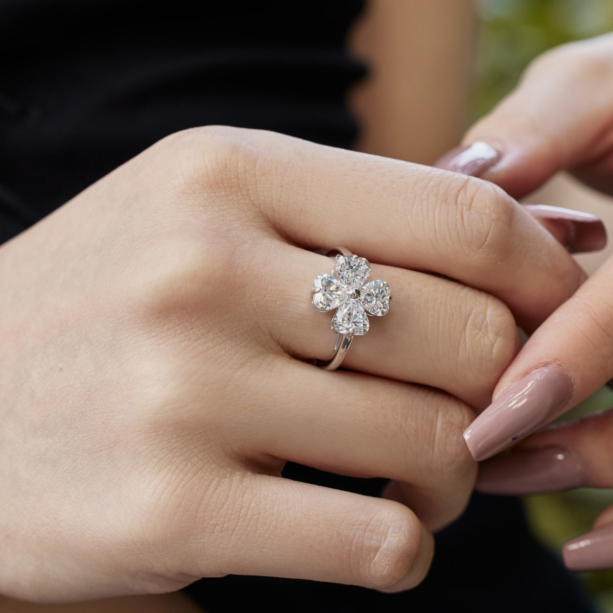 [Charm Aries Jewelry]Heart-shaped Four-Leaf Charm Aries Ball Ring