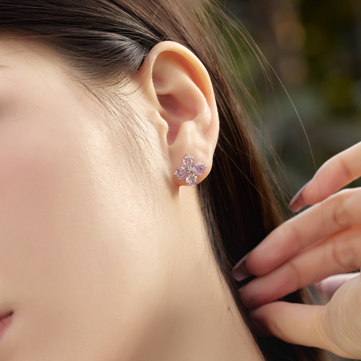 [Charm Aries Jewelry]Four-Leaf Charm Aries Eight-Pointed Star Earrings