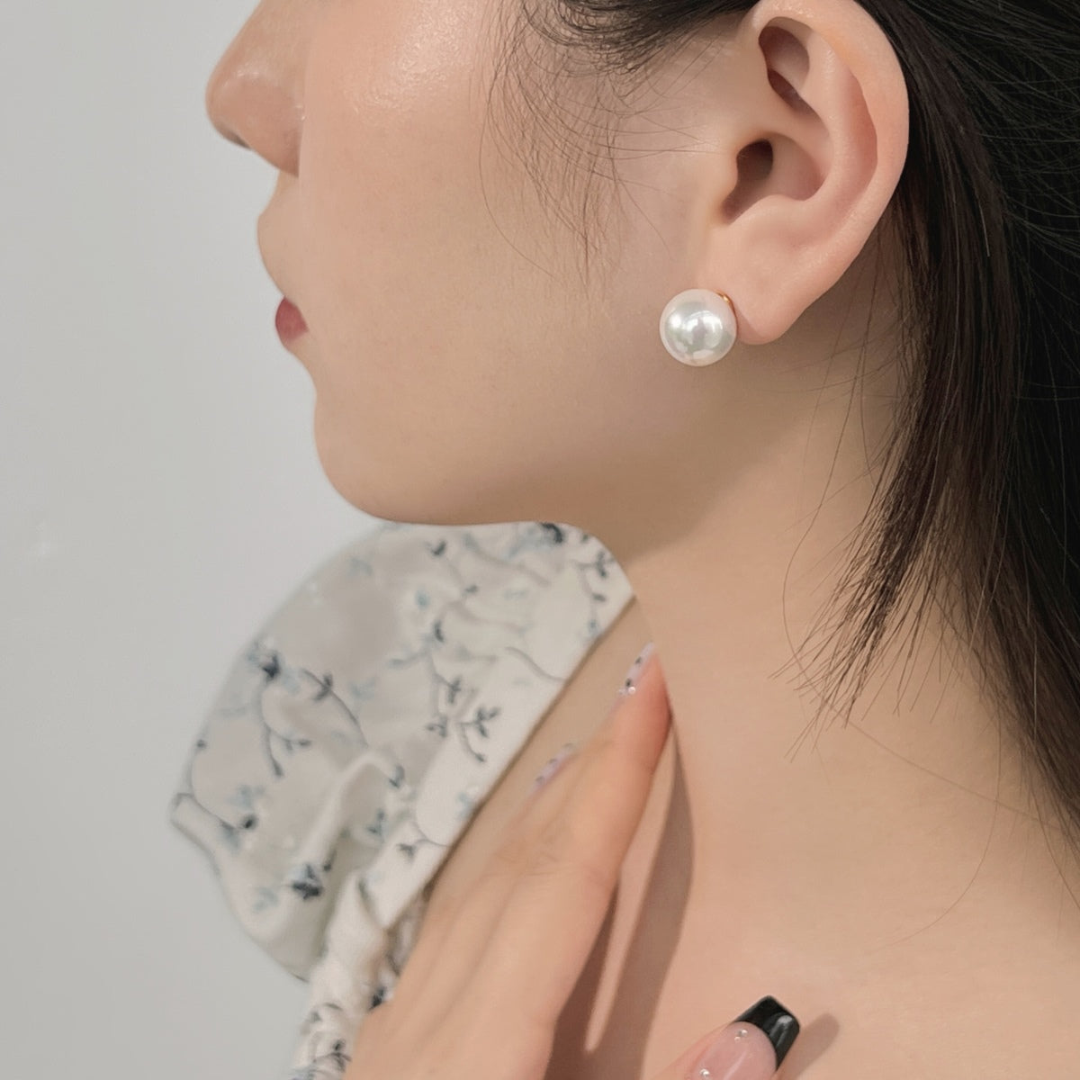 [Charm Aries Jewelry]Delicate Pearl Earrings