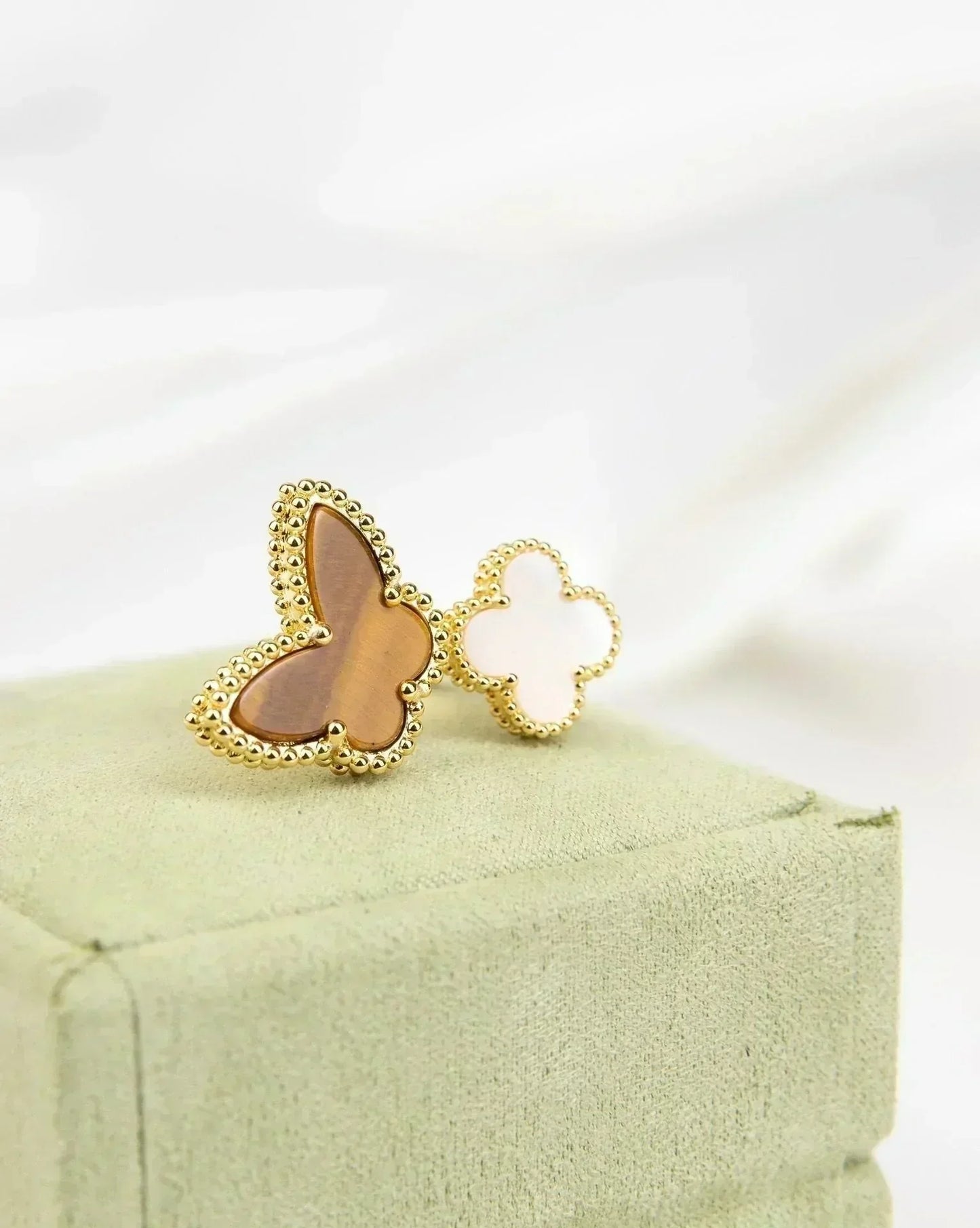 [Charm Aries Jewelry]LUCKY BETWEEN THE FINGER RING