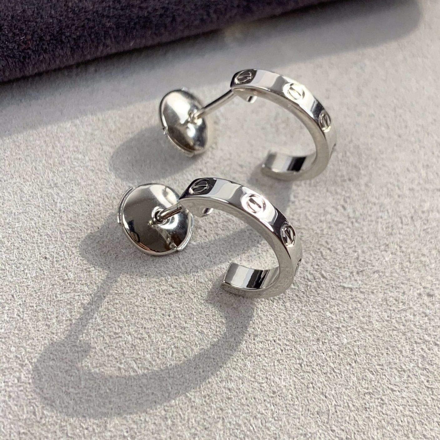 [Charm Aries Jewelry]LOVE EARRINGS 2.65MM SILVER