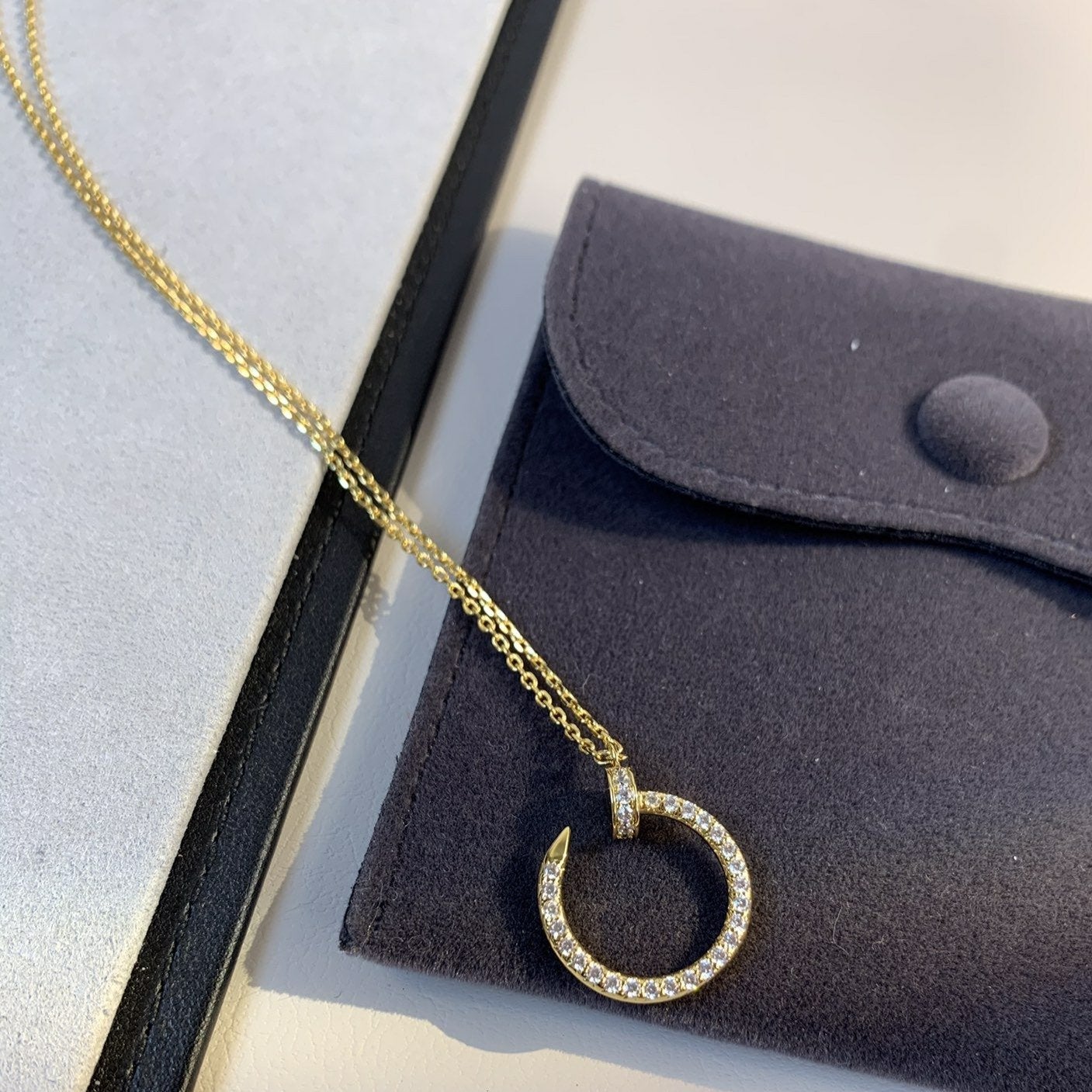[Charm Aries Jewelry]JUSTE NECKLACE GOLD DIAMONDS