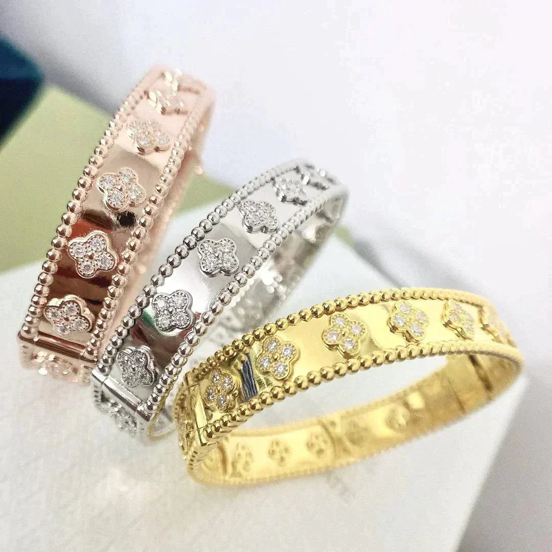 [Charm Aries Jewelry]CLOVER BRACELET 8MM DIAMONDS