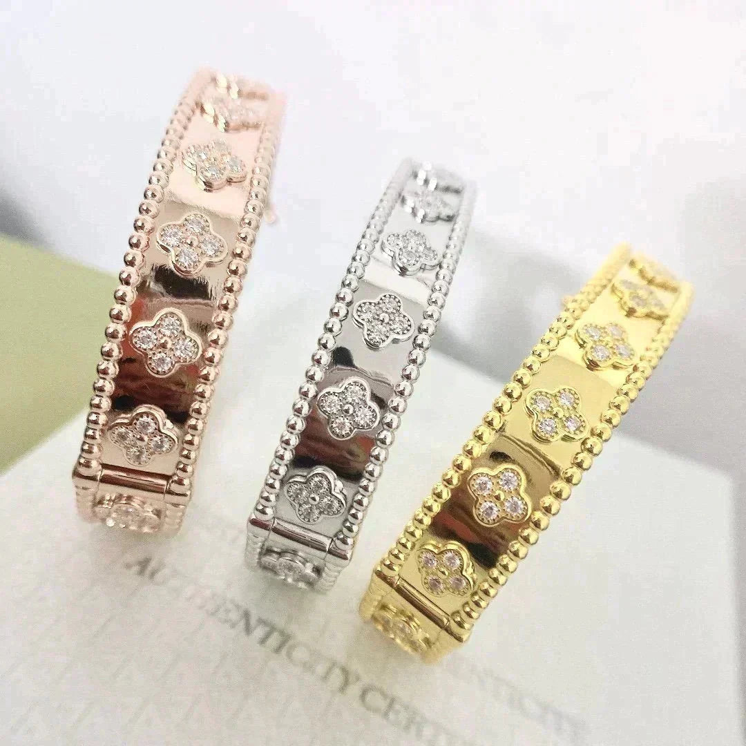 [Charm Aries Jewelry]CLOVER BRACELET 8MM DIAMONDS