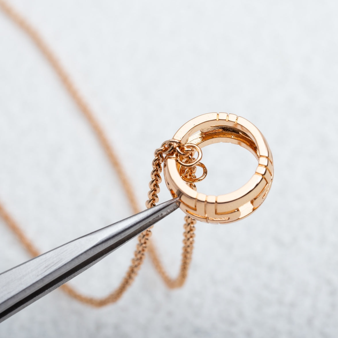 [Charm Aries Jewelry]PARENTESI NECKLACE PINK GOLD
