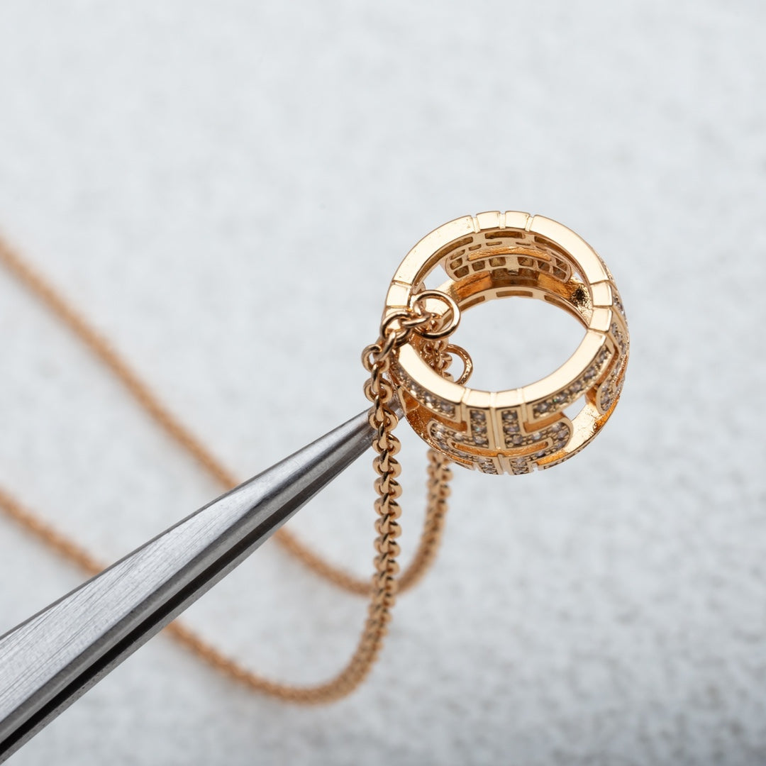 [Charm Aries Jewelry]PARENTESI NECKLACE PINK GOLD DIAMOND