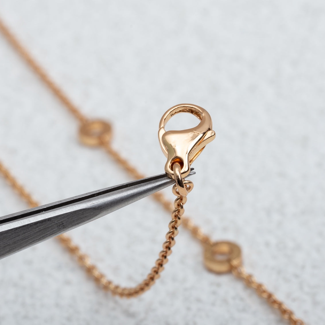 [Charm Aries Jewelry]PARENTESI NECKLACE PINK GOLD DIAMOND