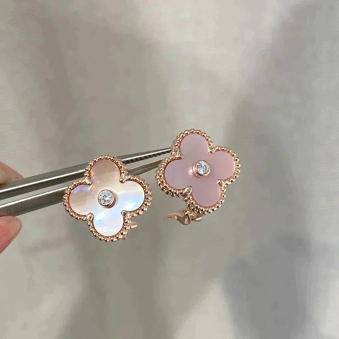 [Charm Aries Jewelry]CLOVER MEDIUM 1 MOTIFS  PINK MOP DIAMOND EARRINGS