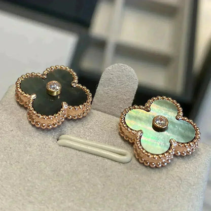 [Charm Aries Jewelry]CLOVER MEDIUM 1 MOTIFS GRAY MOP  DIAMOND EARRINGS