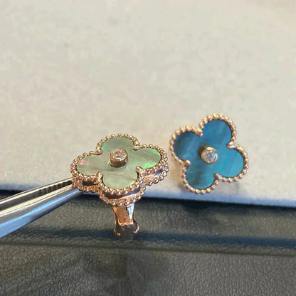 [Charm Aries Jewelry]CLOVER MEDIUM 1 MOTIFS GRAY MOP  DIAMOND EARRINGS