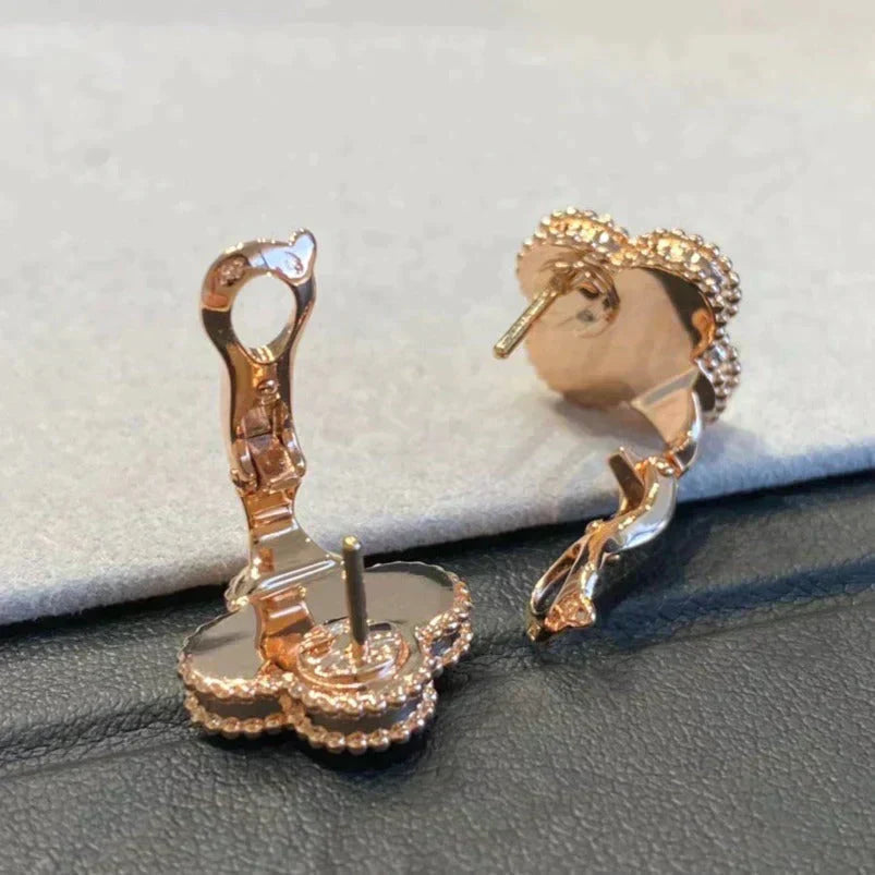 [Charm Aries Jewelry]CLOVER MEDIUM 1 MOTIFS GRAY MOP  DIAMOND EARRINGS