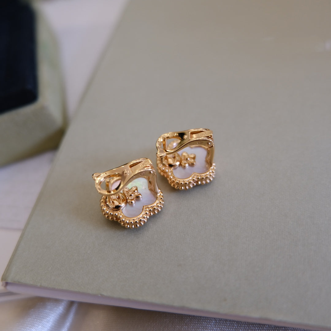 [Charm Aries Jewelry]LUCKY PINK GOLD WHITE MOP EARRINGS