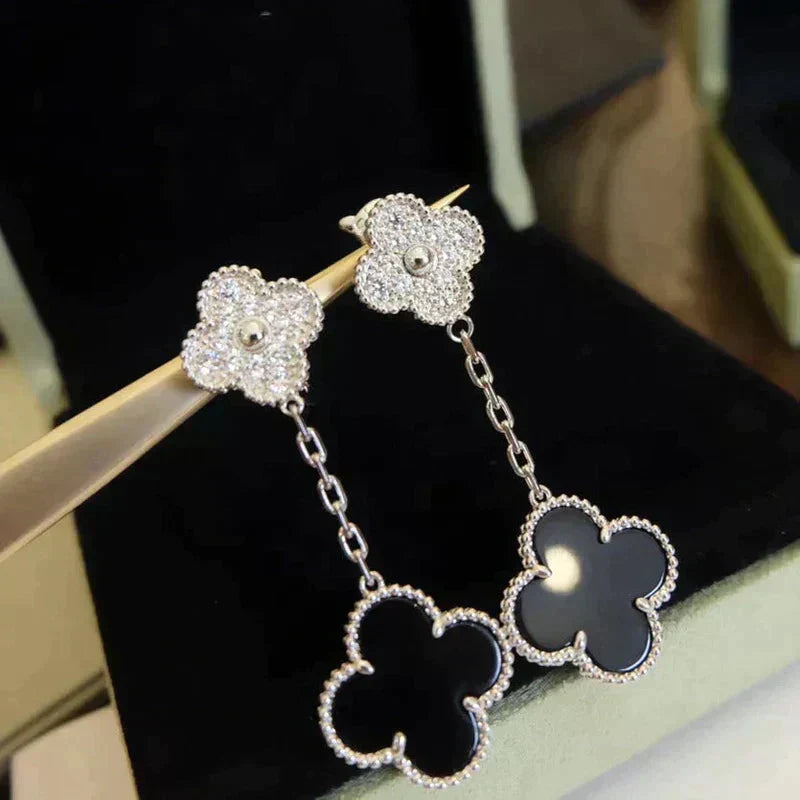 [Charm Aries Jewelry]CLOVER 2 MOTIFS  DIAMOND ONYX EARRINGS SILVER
