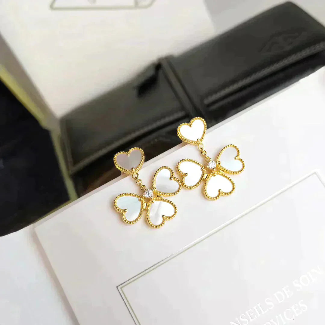 [Charm Aries Jewelry]CLOVER SWEET WHITE MOP EARRINGS