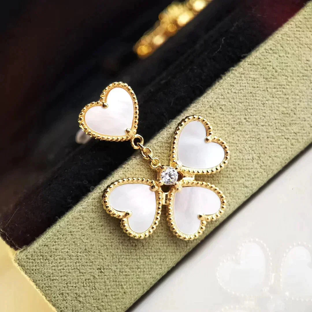 [Charm Aries Jewelry]CLOVER SWEET WHITE MOP EARRINGS