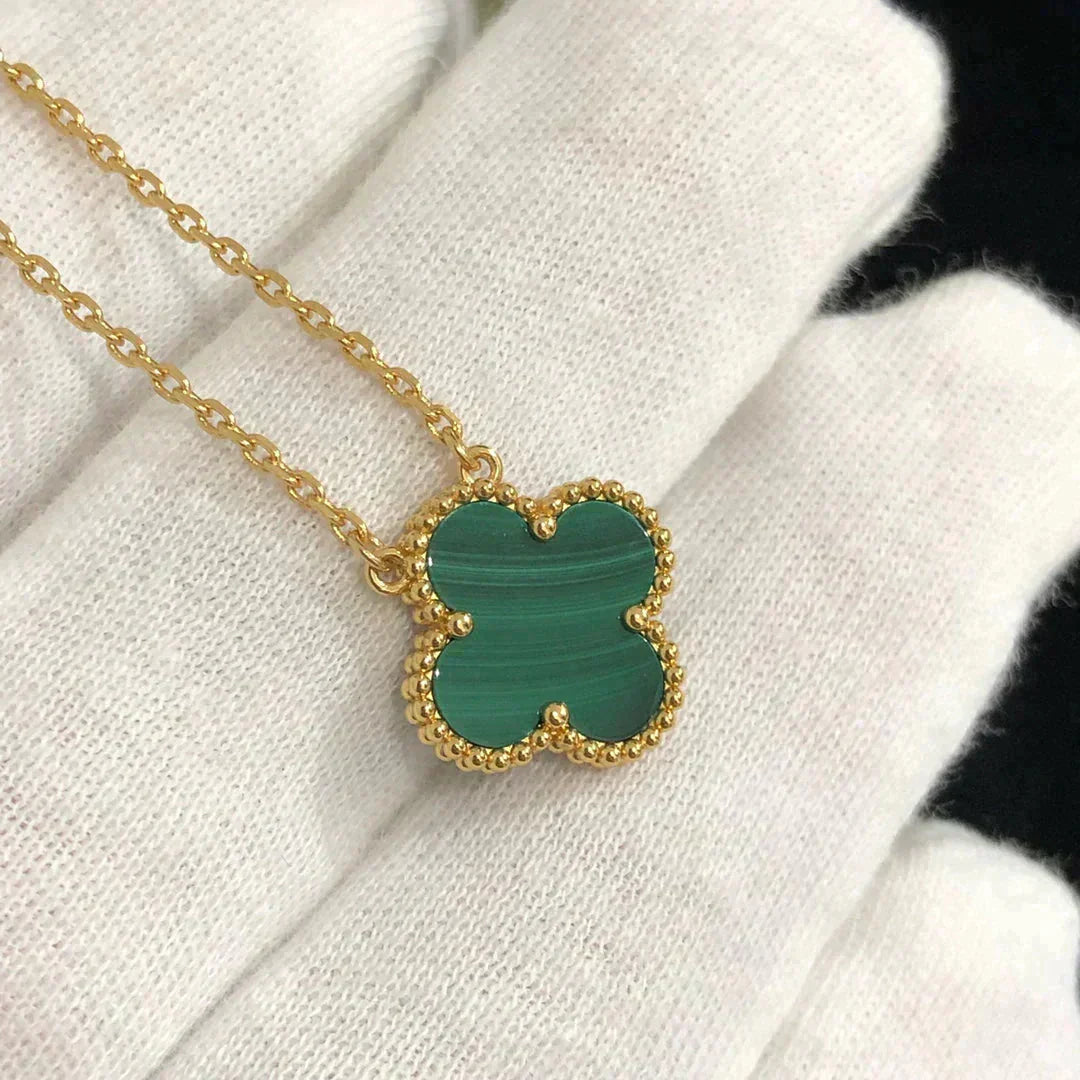 [Charm Aries Jewelry]CLOVER 15MM MALACHITE SINGLE FLOWER  NECKLACE