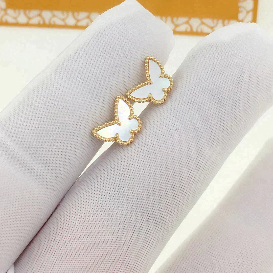 [Charm Aries Jewelry]SWEET BUTTERFLY MOP EARSTUDS