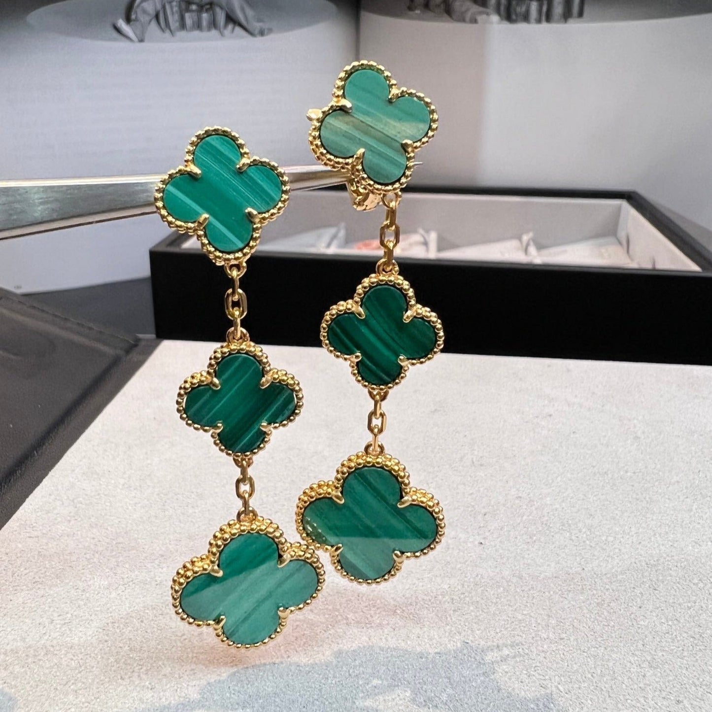 [Charm Aries Jewelry]CLOVER MALACHITE 3 MOTIFS GOLD