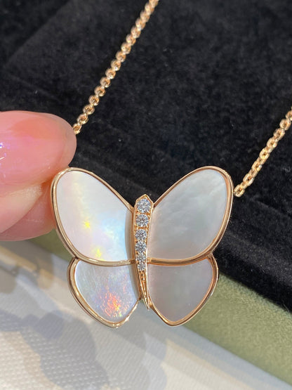 [Charm Aries Jewelry]BUTTERFLY GOLD MOP DIAMOND NECKLACE