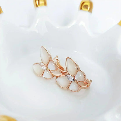 [Charm Aries Jewelry]BUTTERFLY MOP DIAMOND EARRINGS