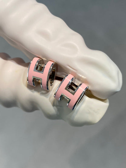 [Charm Aries Jewelry]MINI POP H SILVER EARRINGS PINK