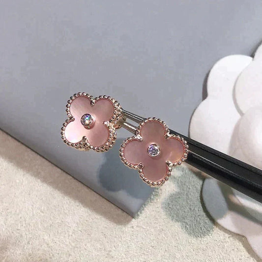 [Charm Aries Jewelry]CLOVER MEDIUM 1 MOTIFS  PINK MOP DIAMOND EARRINGS
