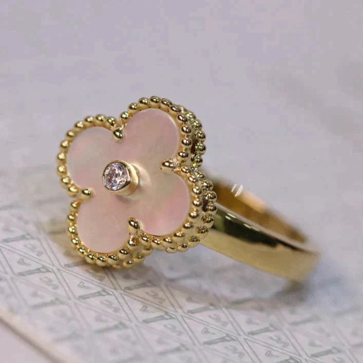 [Charm Aries Jewelry]CLOVER PINK MOP RING GOLD DIAMOND