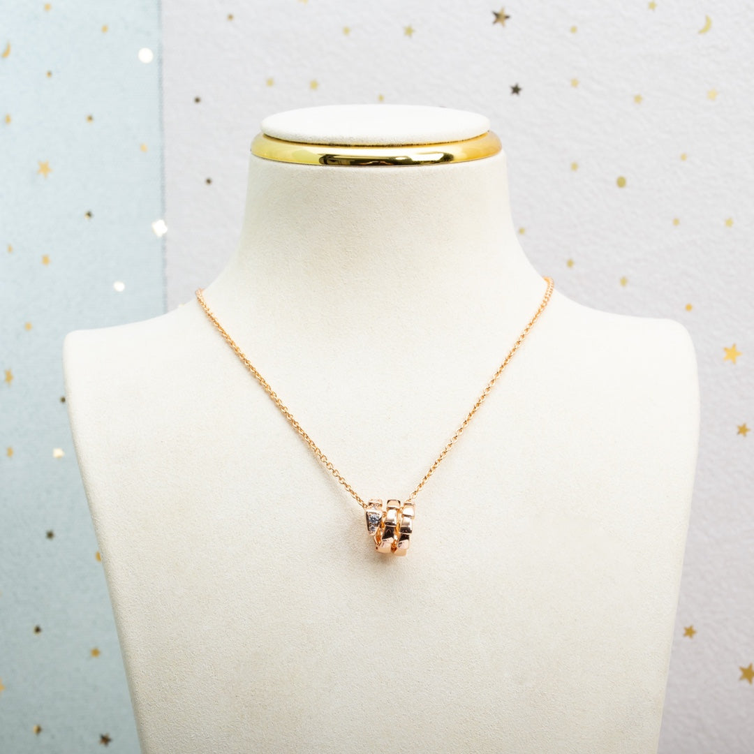 [Charm Aries Jewelry]SERPENTI PINK GOLD NECKLACE DIAMOND