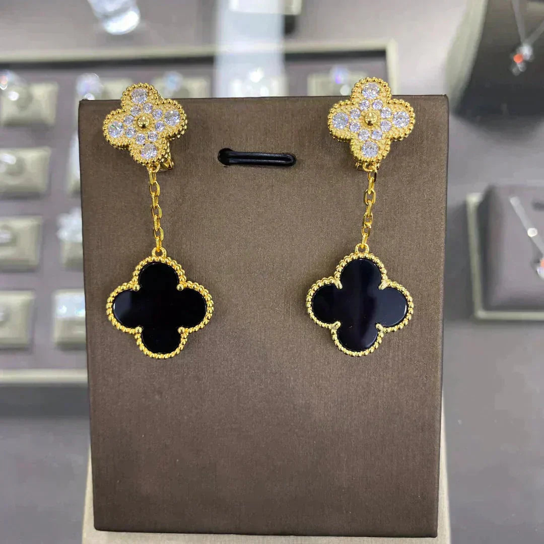 [Charm Aries Jewelry]CLOVER  2 MOTIFS  DIAMOND  EARRINGS (MULTIPLE CHOICESç´