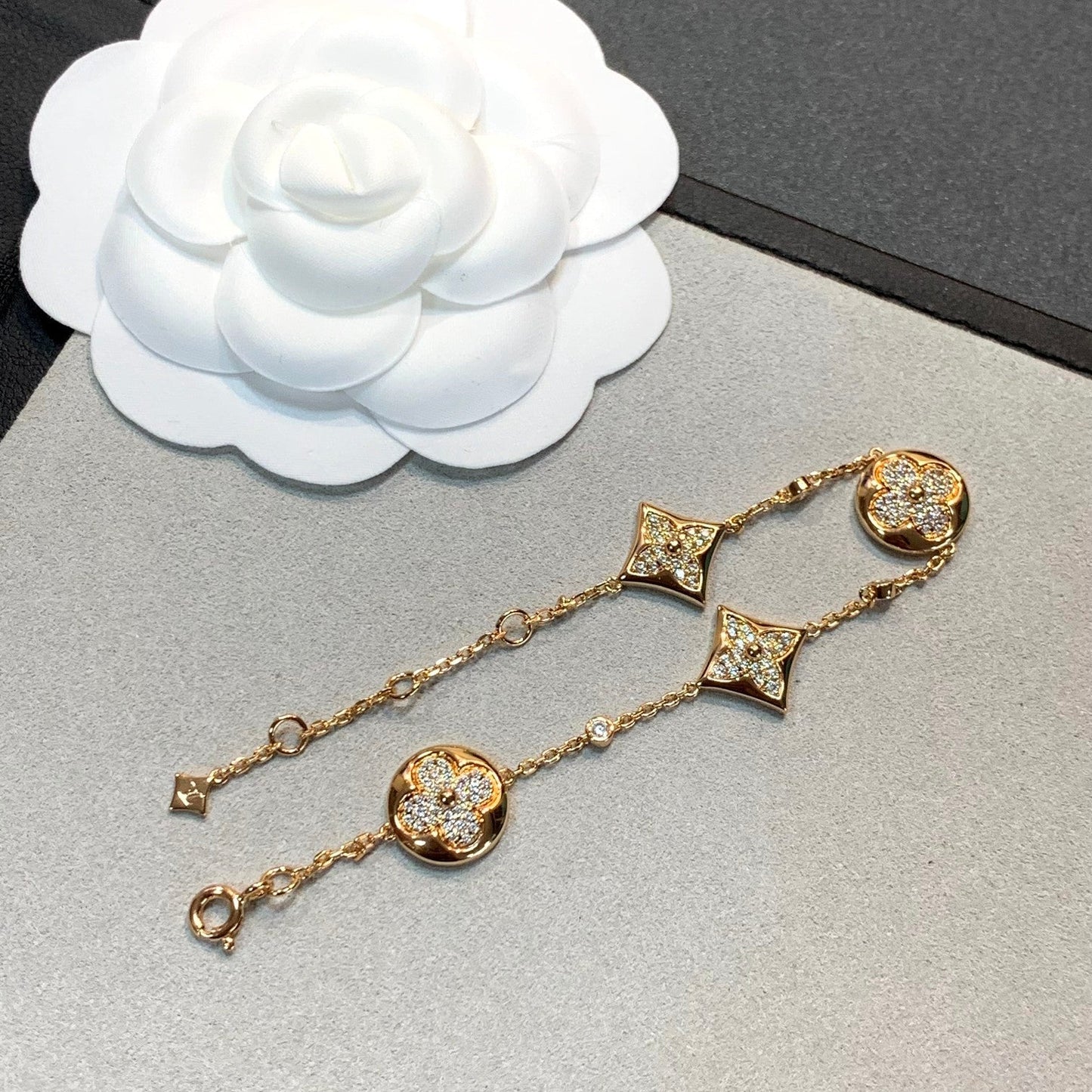 [Charm Aries Jewelry]STAR AND SUN 4 MOTIFS GOLD DIAMONDS BRACELET