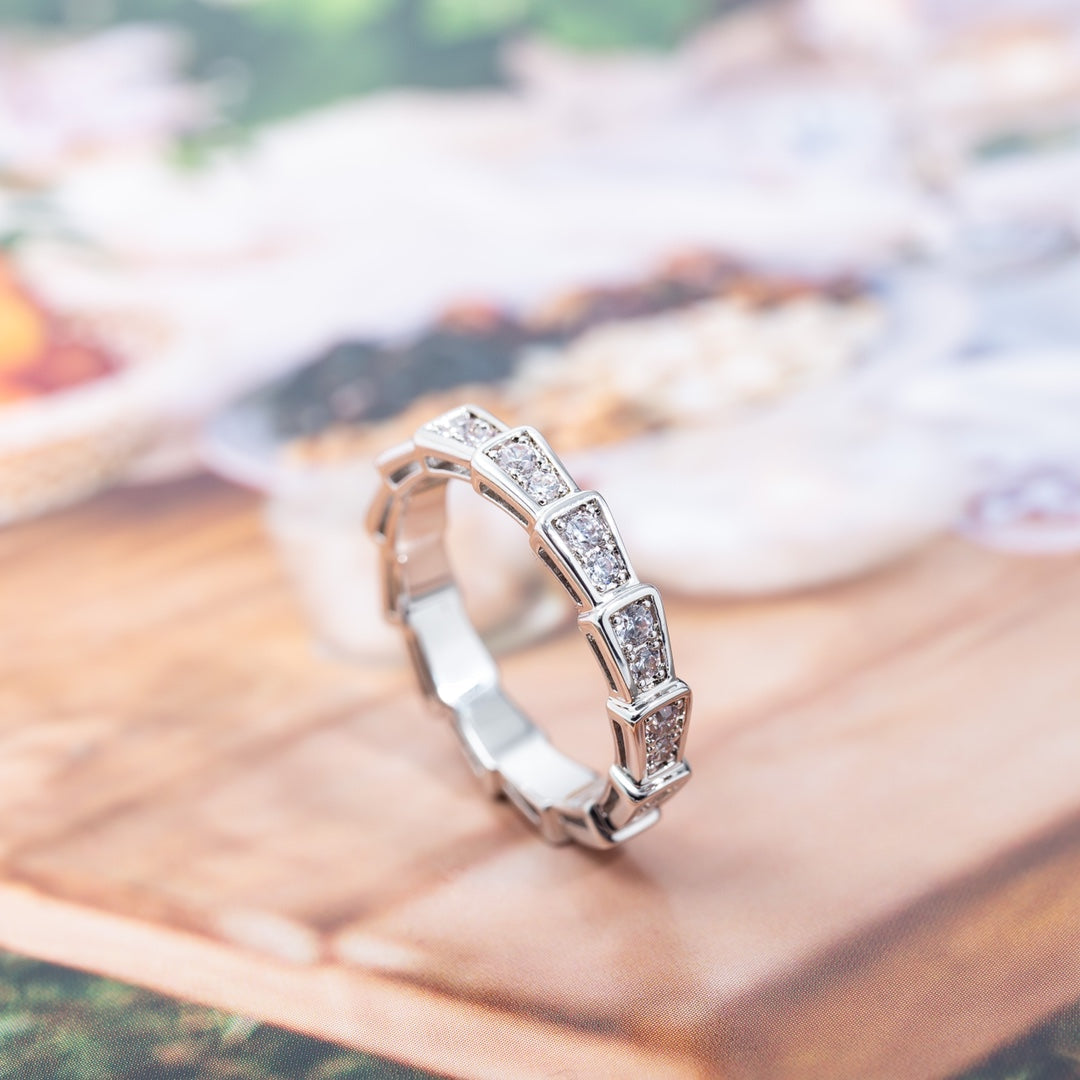 [Charm Aries Jewelry]SERPENTI RING SILVER DIAMOND PAVED 3MM