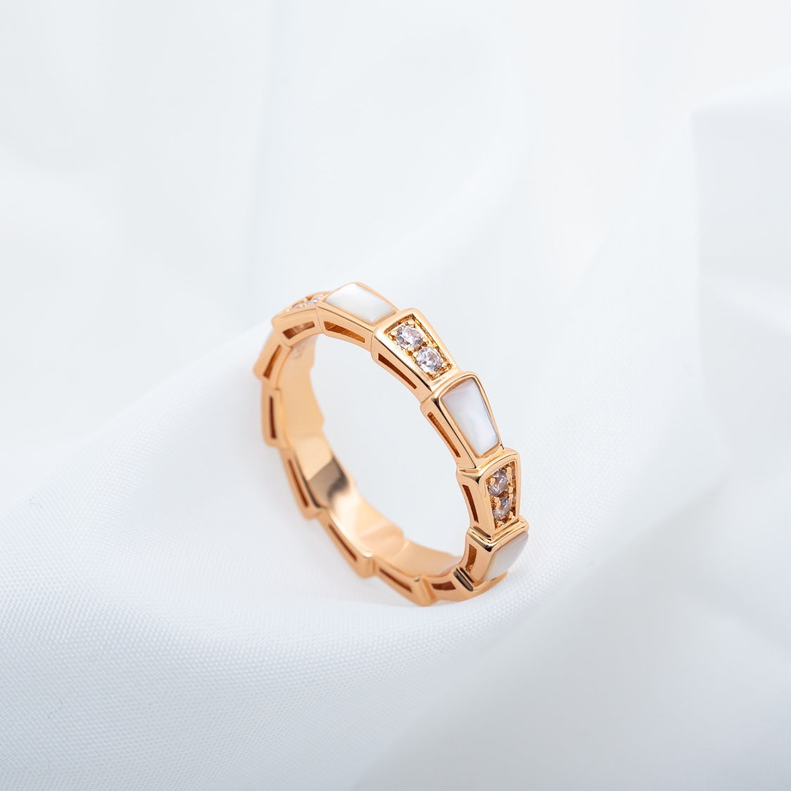 [Charm Aries Jewelry]SERPENTI RING PINK GOLD DIAMOND MOP 3MM