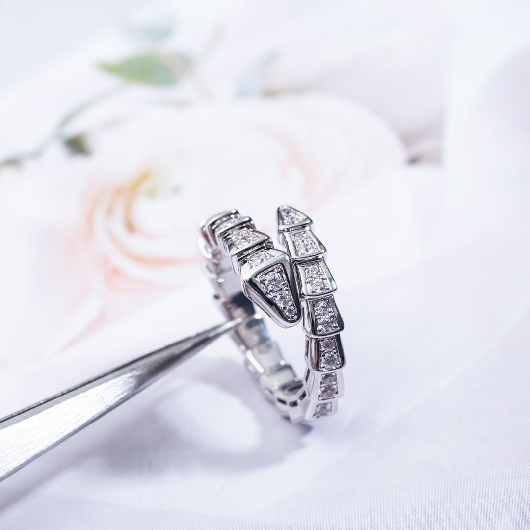 [Charm Aries Jewelry]SERPENTI RING SILVER DIAMOND PAVED 4MM