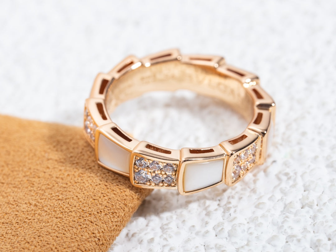 [Charm Aries Jewelry]SERPENTI RING PINK GOLD MOP DIAMOND PAVED 4MM