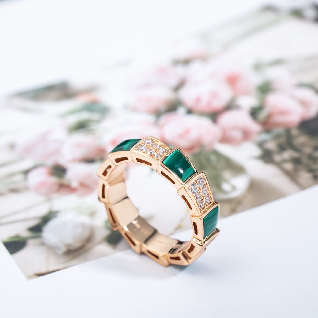 [Charm Aries Jewelry]SERPENTI RING PINK GOLD MALACHITE DIAMOND PAVED 4MM