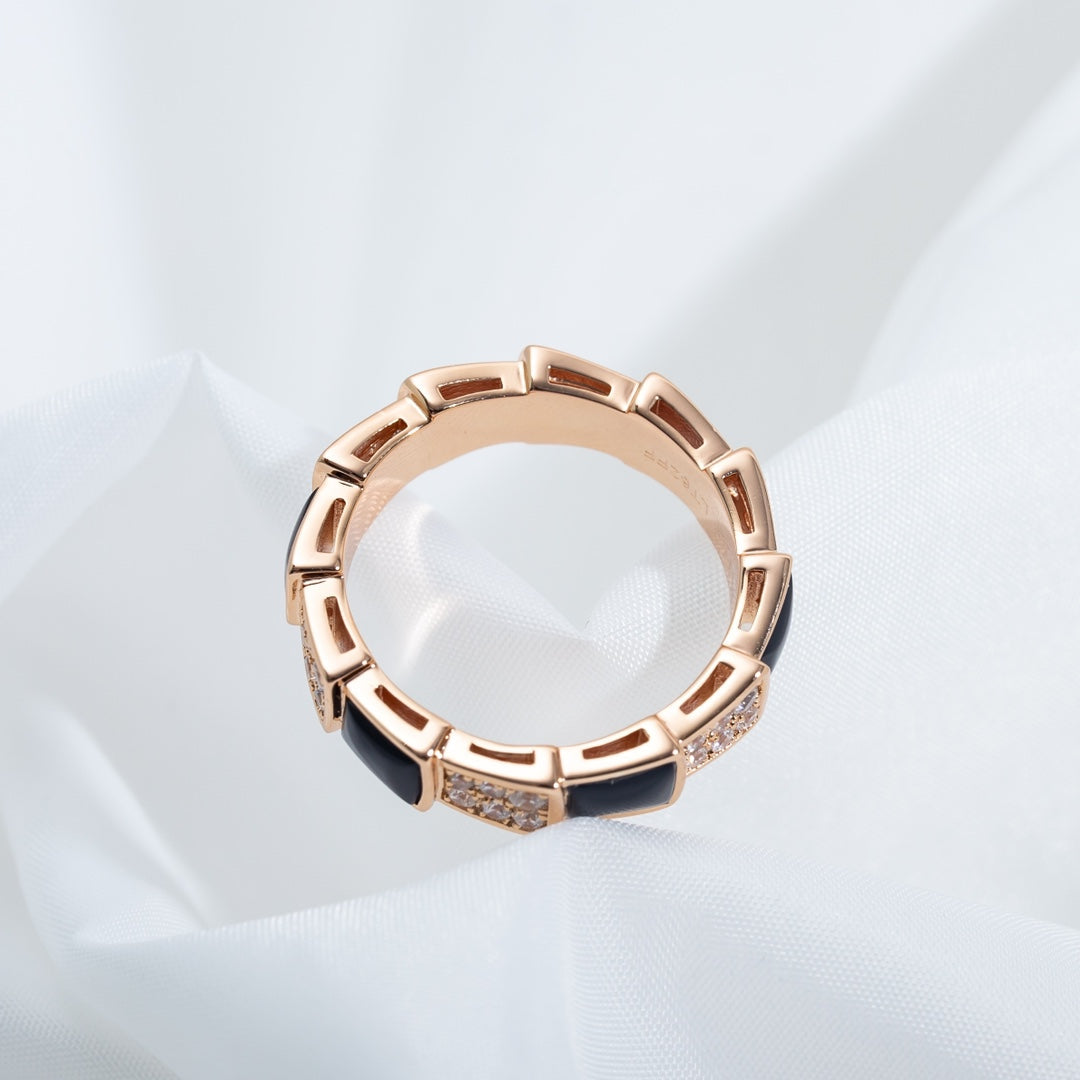 [Charm Aries Jewelry]SERPENTI RING PINK GOLD BLACK MOP DIAMOND PAVED 4MM