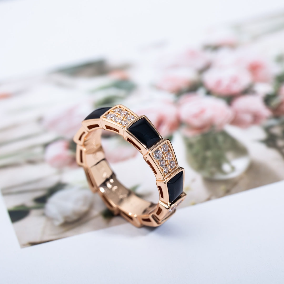 [Charm Aries Jewelry]SERPENTI RING PINK GOLD BLACK MOP DIAMOND PAVED 4MM