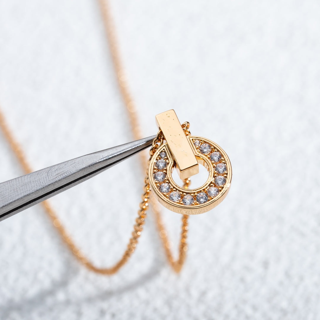 [Charm Aries Jewelry]GARI NECKLACE PINK GOLD DIAMOND
