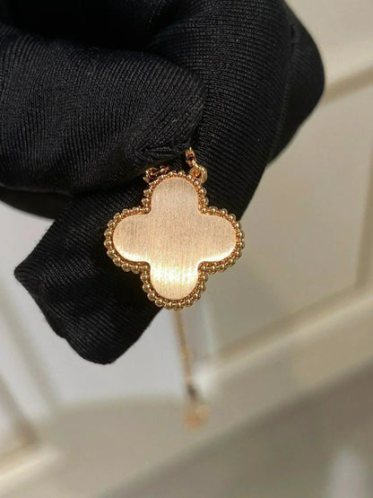 [Charm Aries Jewelry]CLOVER 15MM DIAMOND RHODONITE NECKLACE