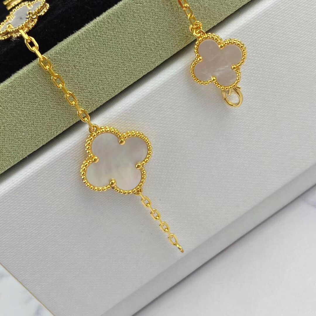 [Charm Aries Jewelry]MAGIC CLOVER MOP GOLD BRACELET 5 MOTIFS