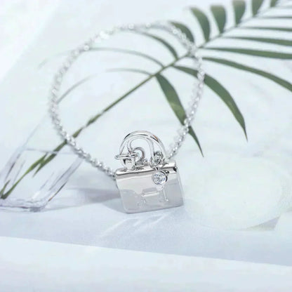 [Charm Aries Jewelry]AMULETTE PEDANT SILVER NECKLACE