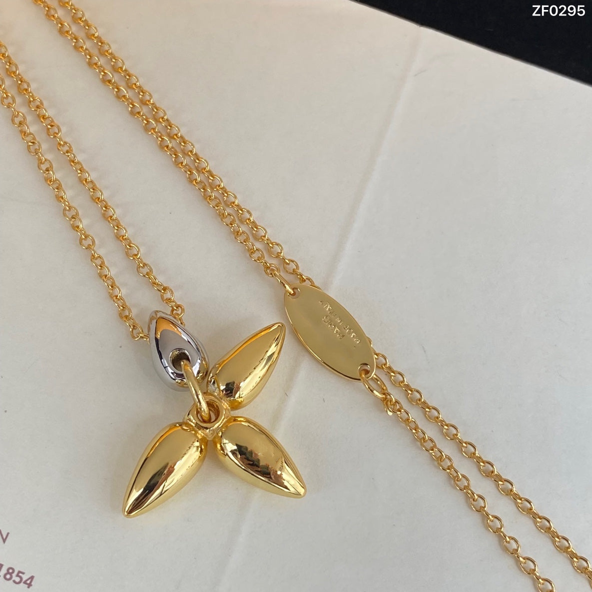 [Charm Aries Jewelry]LOUISETTE PEDANT GOLD NECKLACE