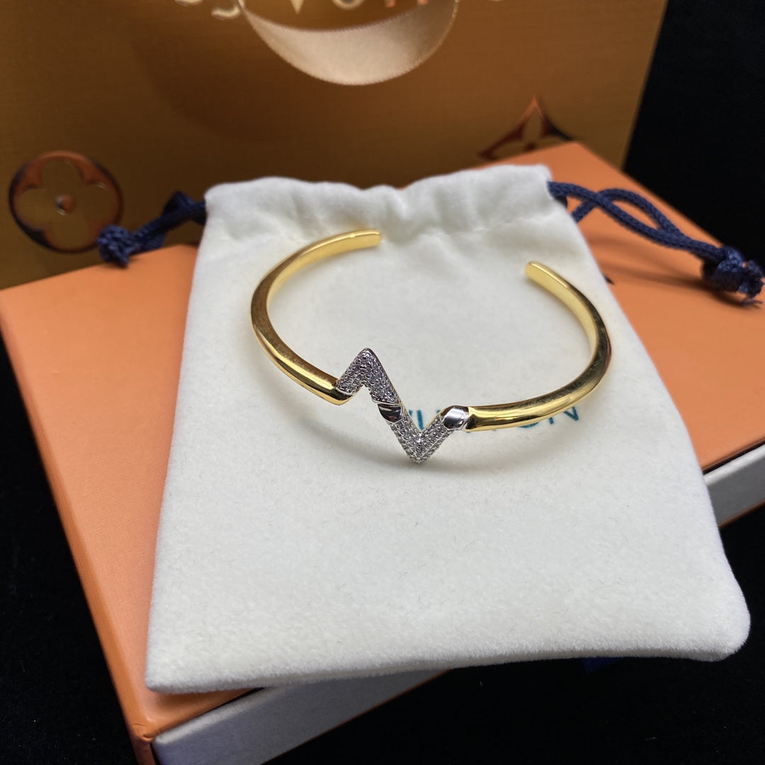 [Charm Aries Jewelry]VOLTE UPSITE DOWN DIAMOND GOLD OPEN BRACELET