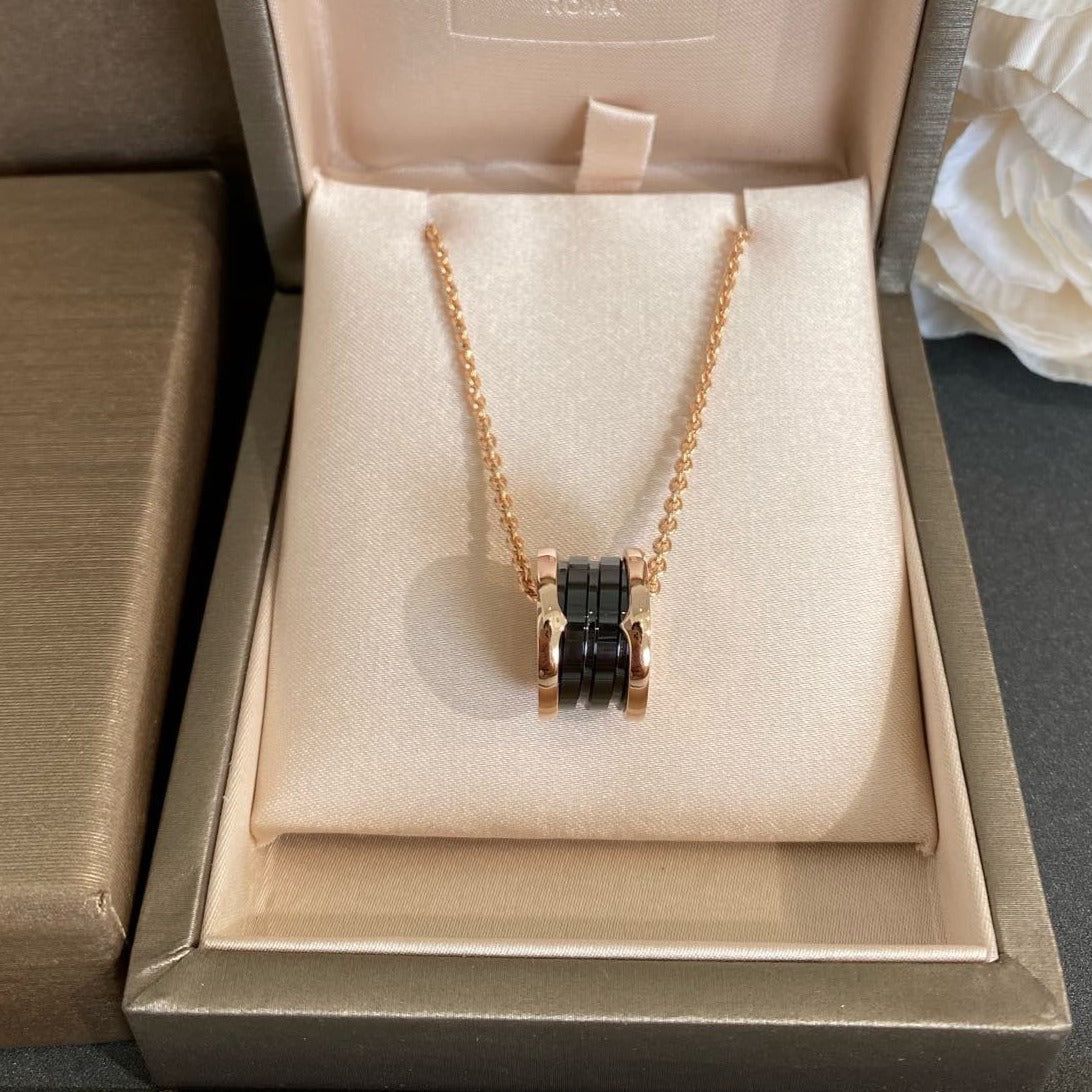 [Charm Aries Jewelry]ZERO 1 BLACK CERAMIC PINK GOLD NECKLACE