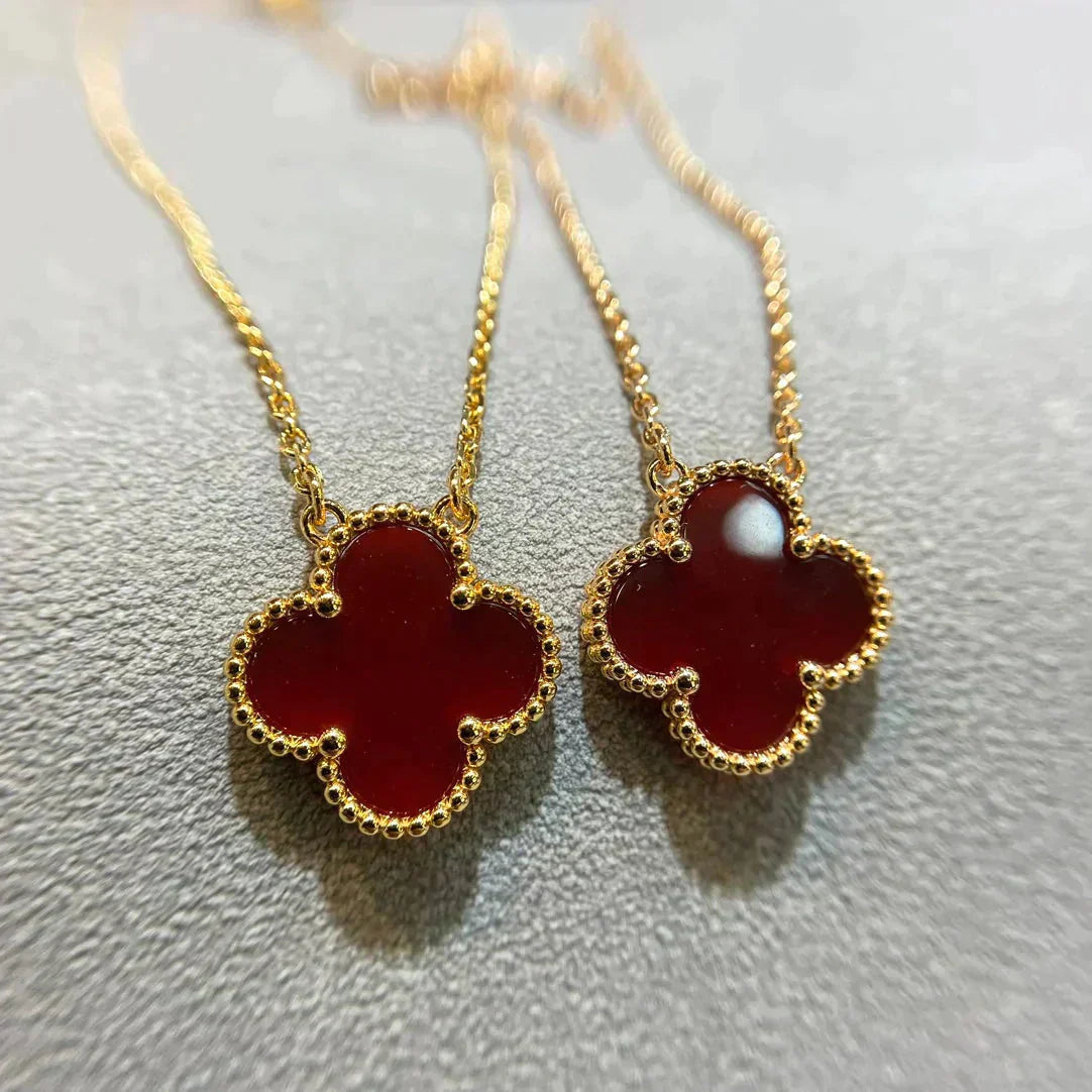 [Charm Aries Jewelry]CLOVER 15MM CARNELIAN SINGLE FLOWER NECKLACE