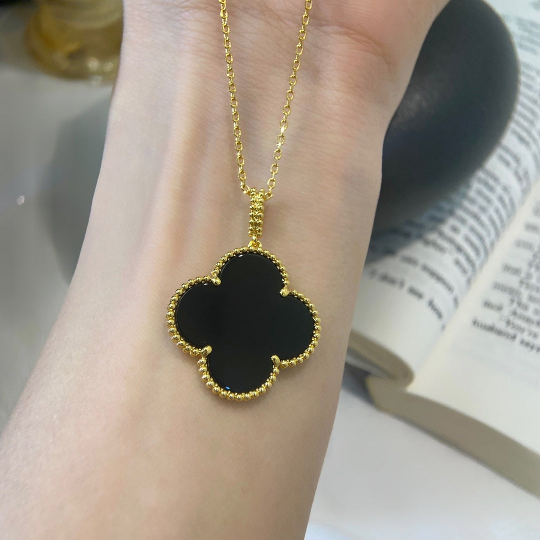 [Charm Aries Jewelry]CLOVER 25MM NECKLACE GOLD ONYX