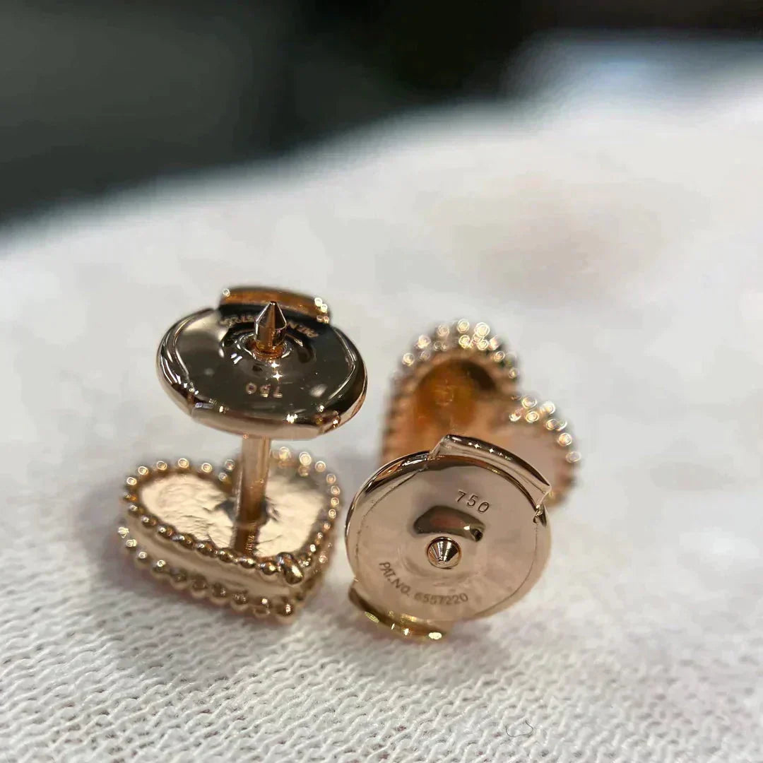 [Charm Aries Jewelry]HEART CARNELIAN STUD EARRINGS